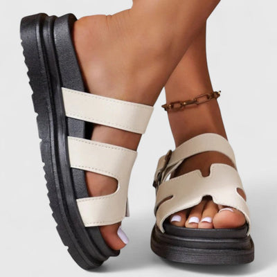 Claire | Orthopädische Sandalen
