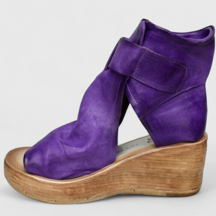 Jess | Orthopädische Keilsandalen