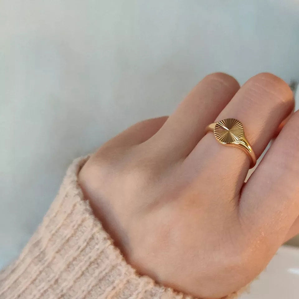 Rizavelle | Sonnenstrahlenring 18K Gold