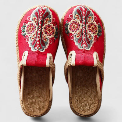 Marousse | Bequeme handgefertigte florale Mules