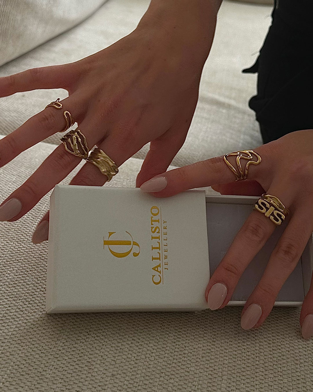 Jaylinette | Großer Ring 18K Gold