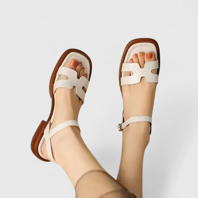 Deliane | Elegante Flache Sandalen