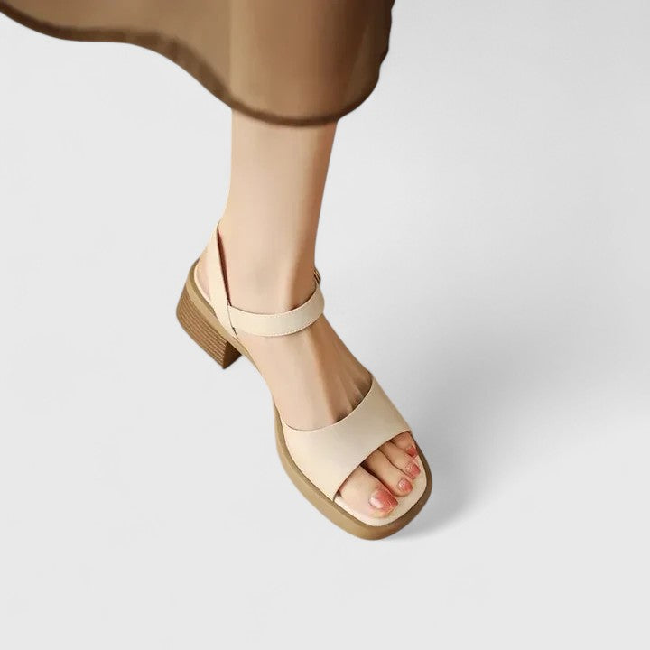 Calyssa | Elegante Sandalen