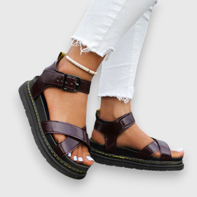 Loretta – Orthopädische Sandalen