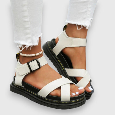 Loretta – Orthopädische Sandalen