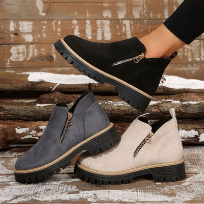 Thalyanna | Orthopädische Stiefel