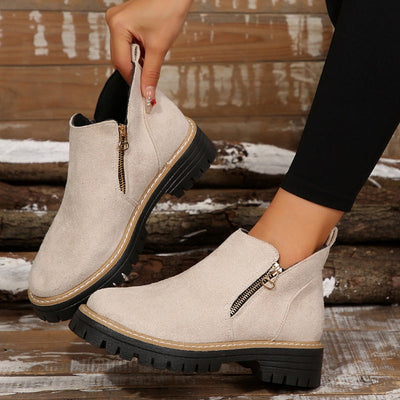 Thalyanna | Orthopädische Stiefel
