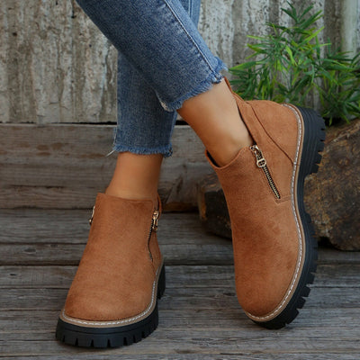Thalyanna | Orthopädische Stiefel