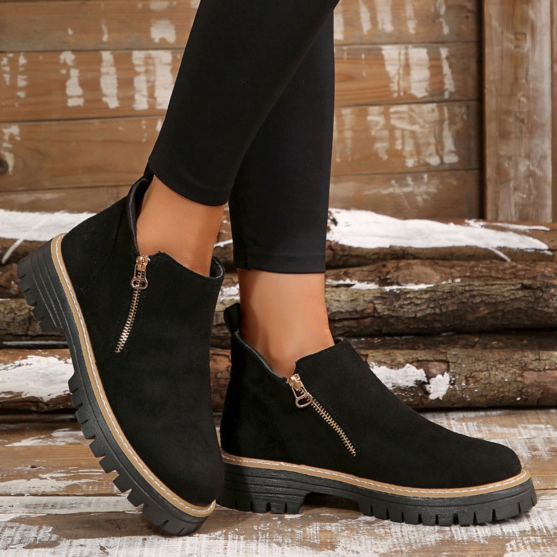 Thalyanna | Orthopädische Stiefel
