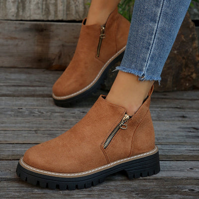 Thalyanna | Orthopädische Stiefel