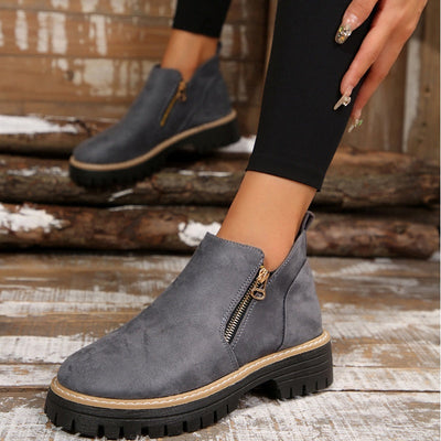 Thalyanna | Orthopädische Stiefel