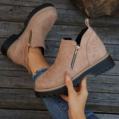 Thalyanna | Orthopädische Stiefel
