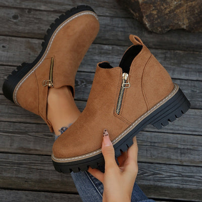 Thalyanna | Orthopädische Stiefel